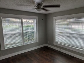 Building Photo - 3203 Eastex Fwy