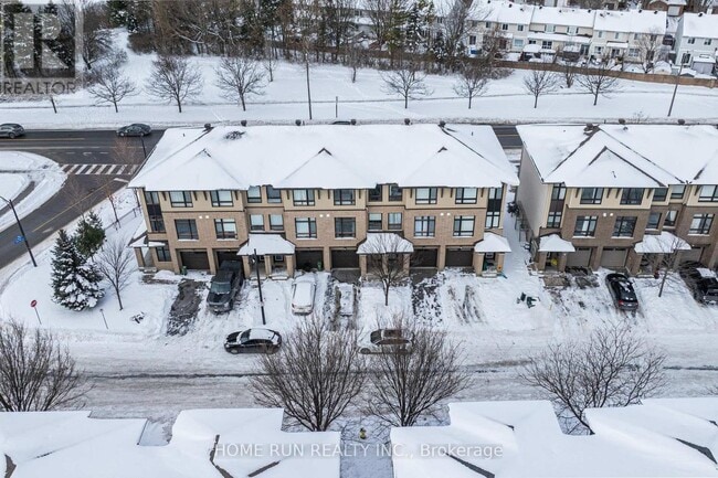 Photo du bâtiment - 170 Wild Senna Way