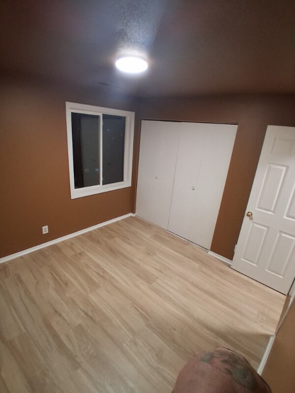 Foto del edificio - 111 Hilltop Ct