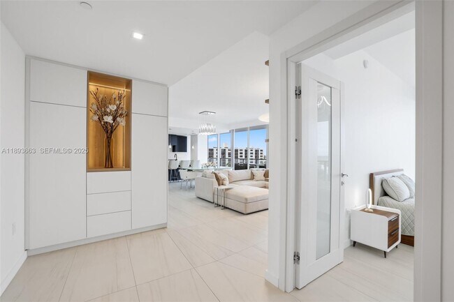 Foto del edificio - 2200 N Ocean Blvd