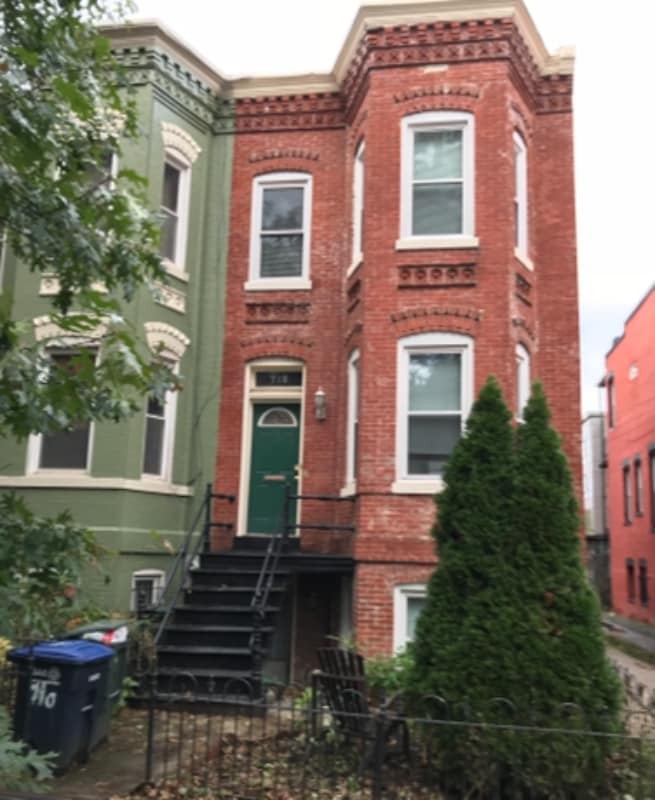 Primary Photo - 710 7th St NE