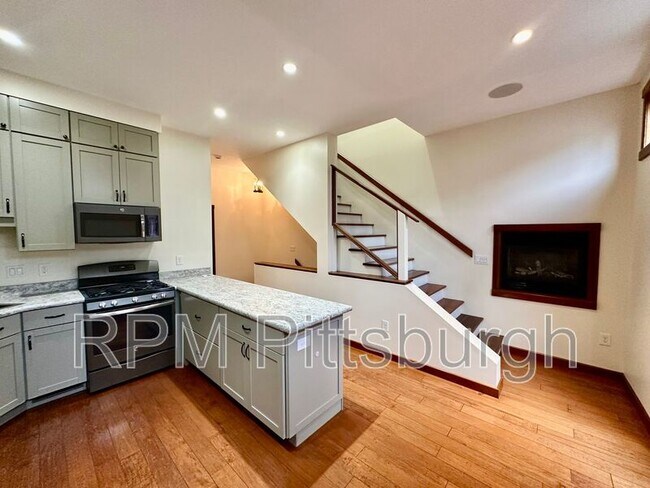 Foto del edificio - 1222 Mimosa Wy