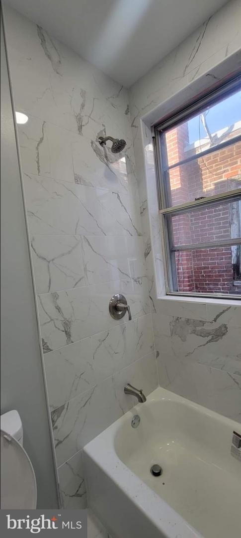Foto del edificio - 2842 N Bonsall St