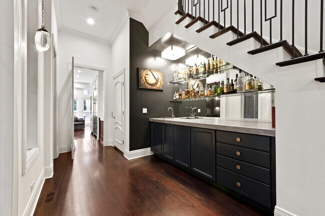 Foto del edificio - 428 W Huron St