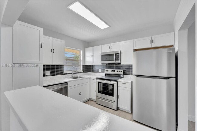 Building Photo - 2060 NW 81st Ave