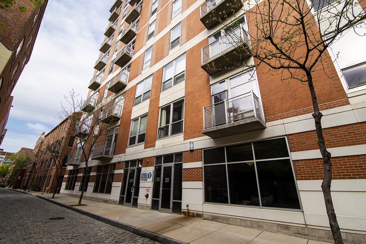 Foto principal - 113 N Bread St
