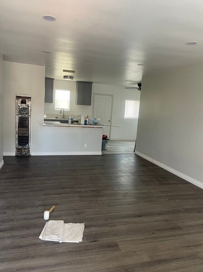 Foto del edificio - 425 W Cherry St