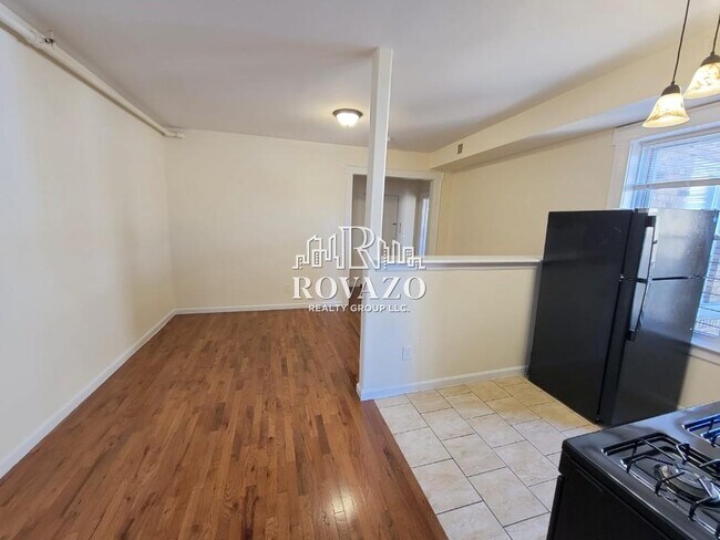 Foto del edificio - 1305 Clinton Ave