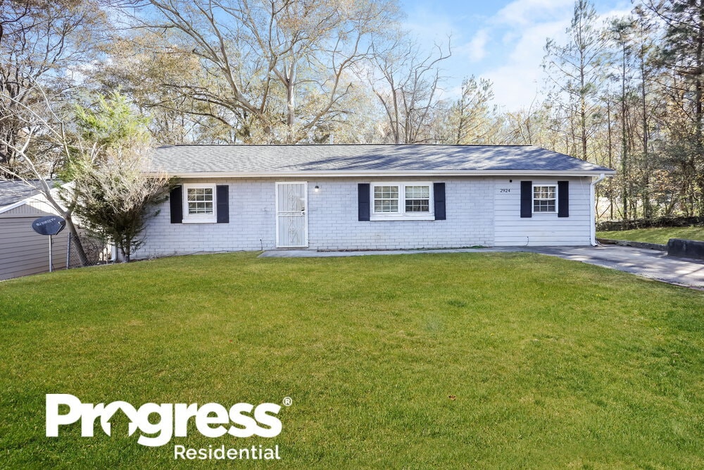 Primary Photo - 2924 Springside Pl SE