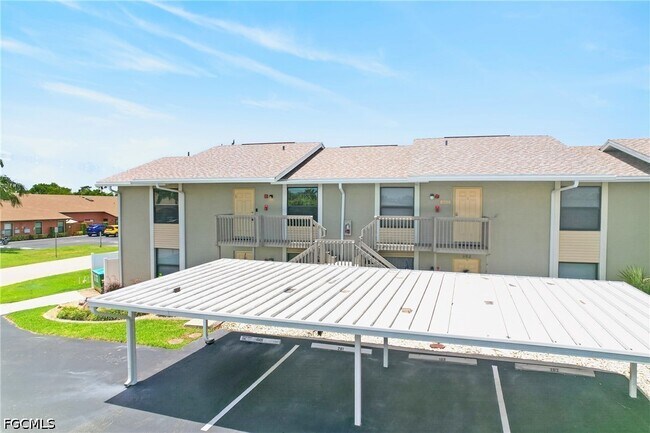 Foto del edificio - 4708 SW 8th Pl