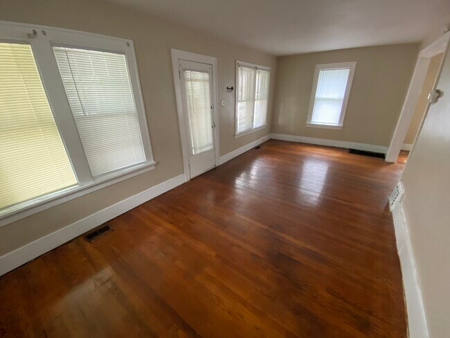 Foto del edificio - 1110 Clover St