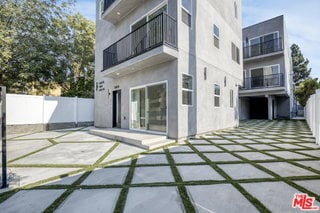 Building Photo - 10826 Hesby St