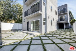 Foto del edificio - 10826 Hesby St