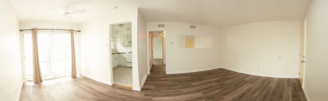 Foto del edificio - 5 S Big Bend Blvd