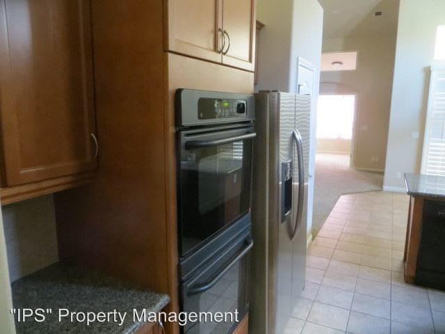 Foto del edificio - 16167 W E St