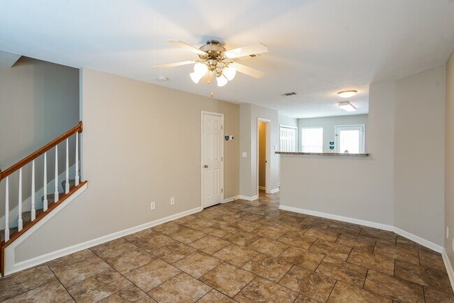 Building Photo - 8013 Logan Dr