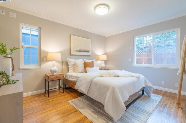 Foto del edificio - 2771 Fleetwood Dr