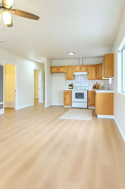 Foto del edificio - 1323 W 58th St