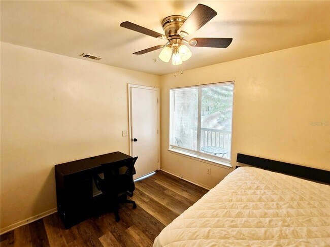 Foto del edificio - 4000 SW 23rd St