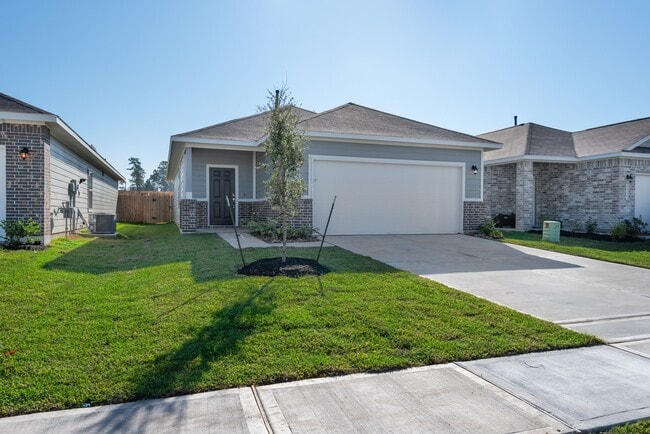 Building Photo - 25719 Northpark Palm Dr