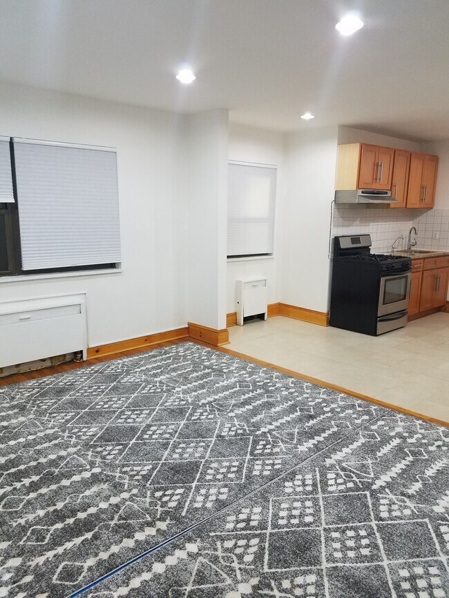 Foto del edificio - 3061 Edwin Ave