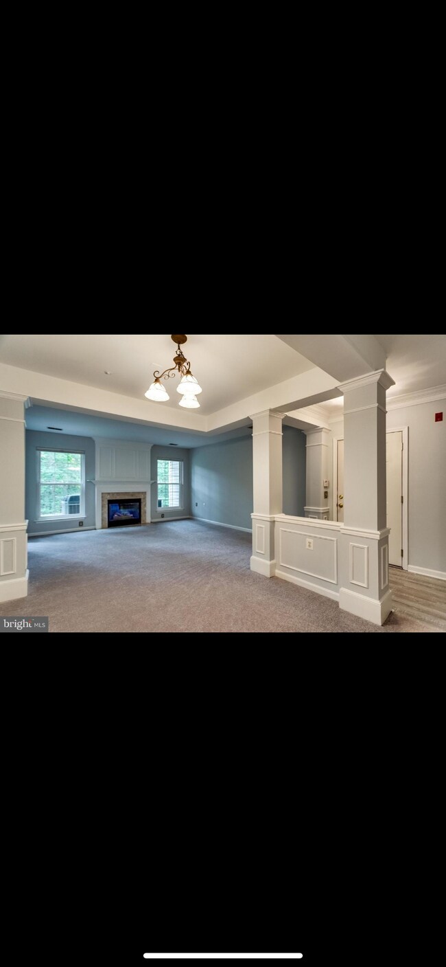 Building Photo - 5930 Kimberly Anne Way
