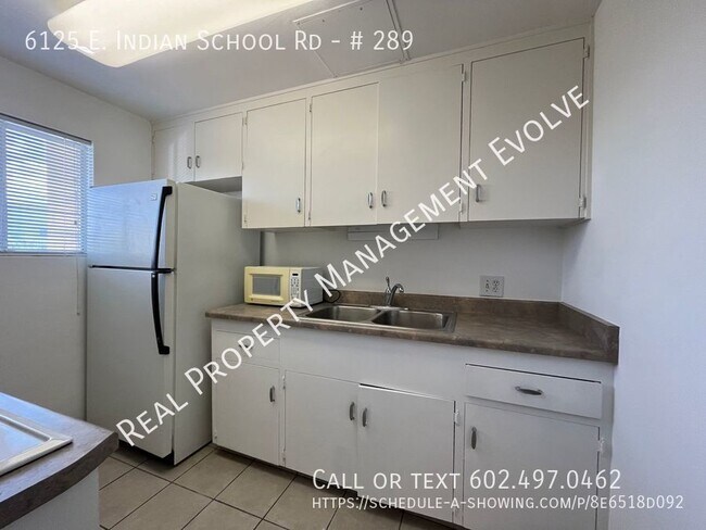 Building Photo - Come Take a Look!