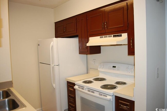 Foto del edificio - 4709 Cobblestone Dr
