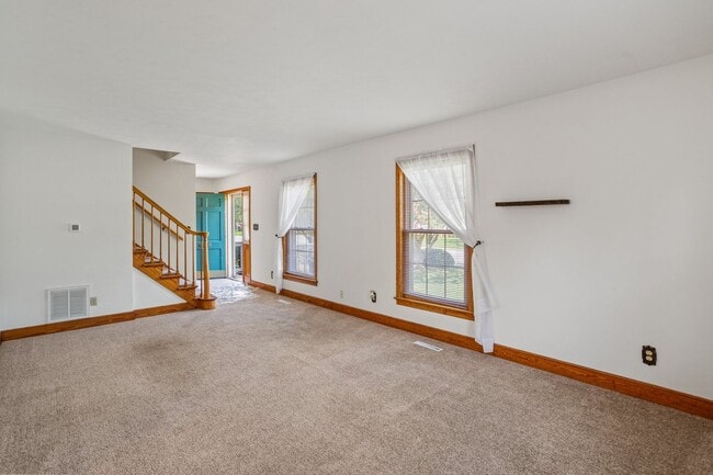 Building Photo - 103 Powhatan Dr