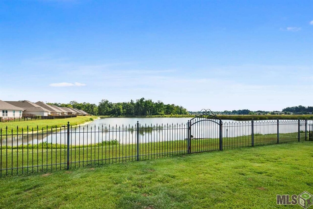 3 Bedroom home off Burbank In Pelican Lak... - 3 Bedroom  home off Burbank In Pelican Lak...