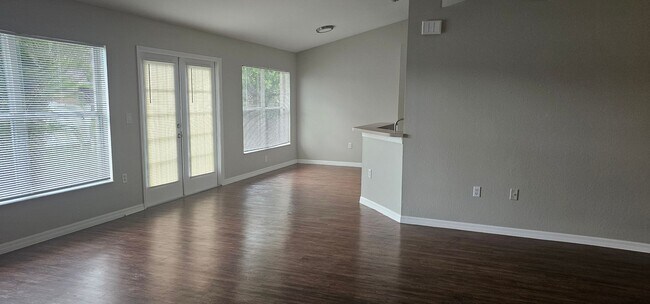 Foto del edificio - 1530 SW 19th Ave