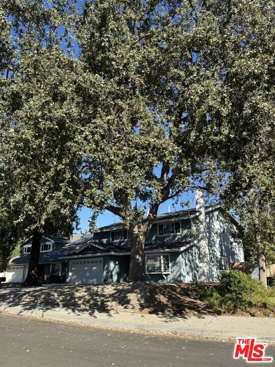 Foto del edificio - 7746 Jason Ave