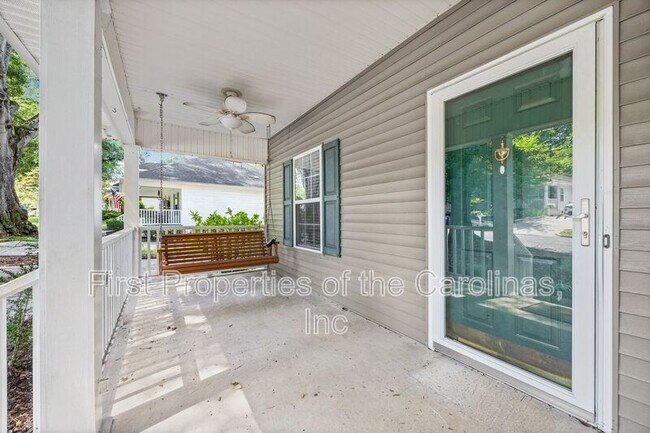 Foto del edificio - 215 6th St