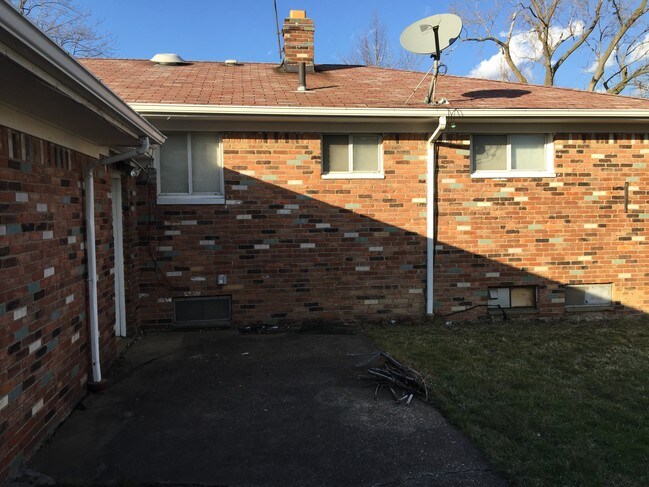 Building Photo - 4031 Eastwood Ln