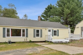 Building Photo - 85 High Pine Loop Rd