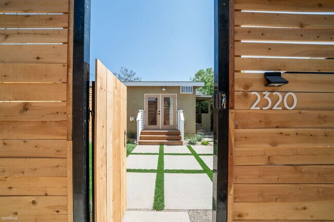 Building Photo - 2 br, 2 bath House - 2324 Alta Street