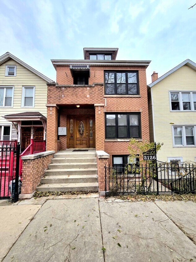 Foto principal - 2126 W 24th St
