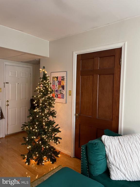 Building Photo - 1813 Key Blvd