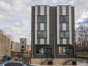 Building Photo - 2155 E Orleans St