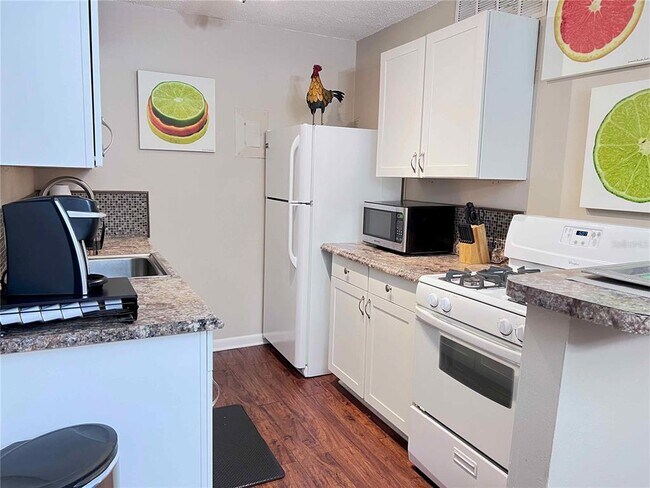 Foto del edificio - 1700 SW 16th Ct