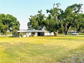 Building Photo - 4634 McIntosh Rd