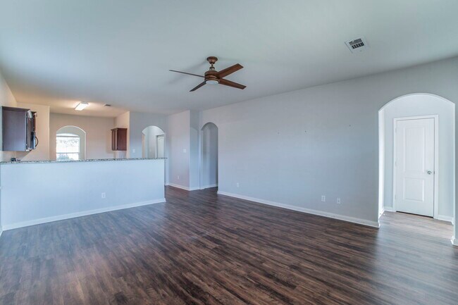 Foto del edificio - 6220 Obsidian Creek Dr