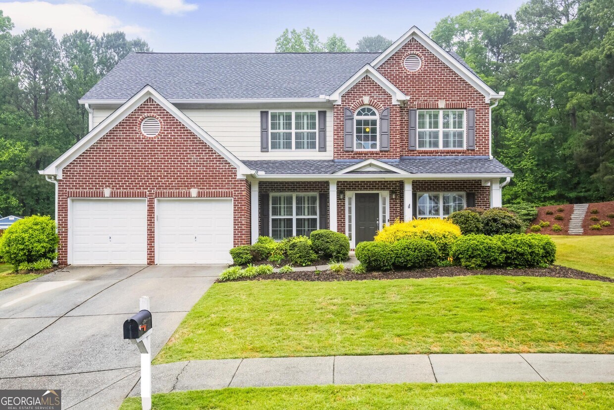 Primary Photo - 1360 Silvergate Dr