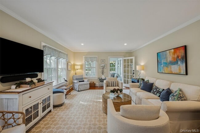 Building Photo - 50 Lamb Ave