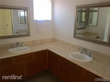 Building Photo - 4 br, 3 bath House - 4128 Lost Springs Dr