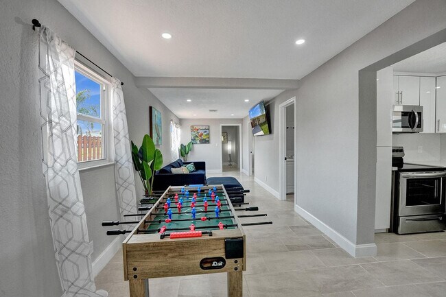 Foto del edificio - 337 SW 8th Ave