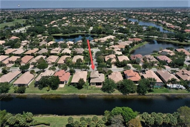 Foto del edificio - Amazing 4 Bedroom, 3 Bath home plus large 21'x11' loft located in Parkland Isles!