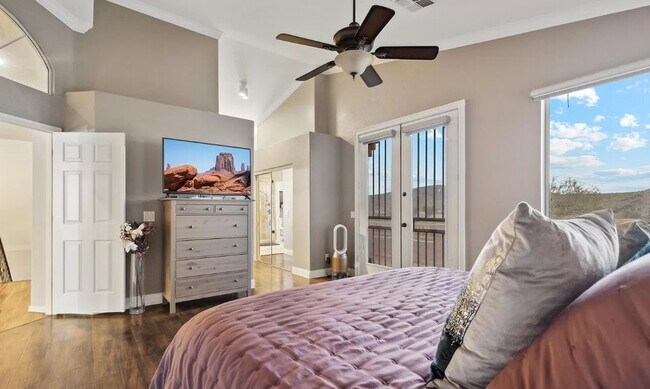 Foto del edificio - 519 W Mountain Vista Dr