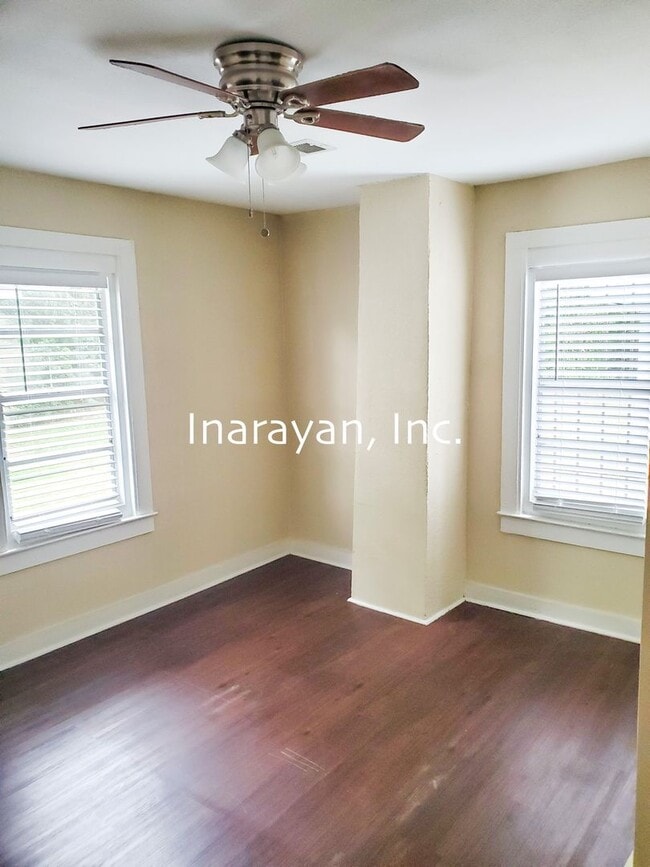 Photo - Cute 2/1 home with Florida room