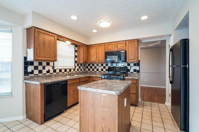 Foto del edificio - 4107 Pathfield Dr